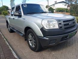 FORD - RANGER - 2011/2012 - Prata - R$ 78.900,00