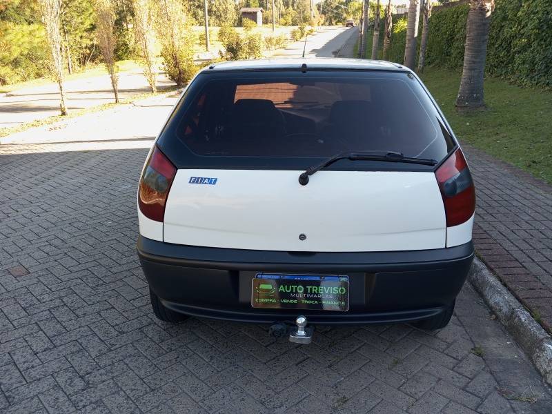 FIAT - PALIO - 1997/1997 - Branca - R$ 13.900,00