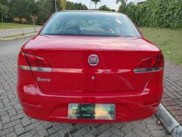 FIAT - SIENA - 2014/2015 - Vermelha - R$ 37.900,00