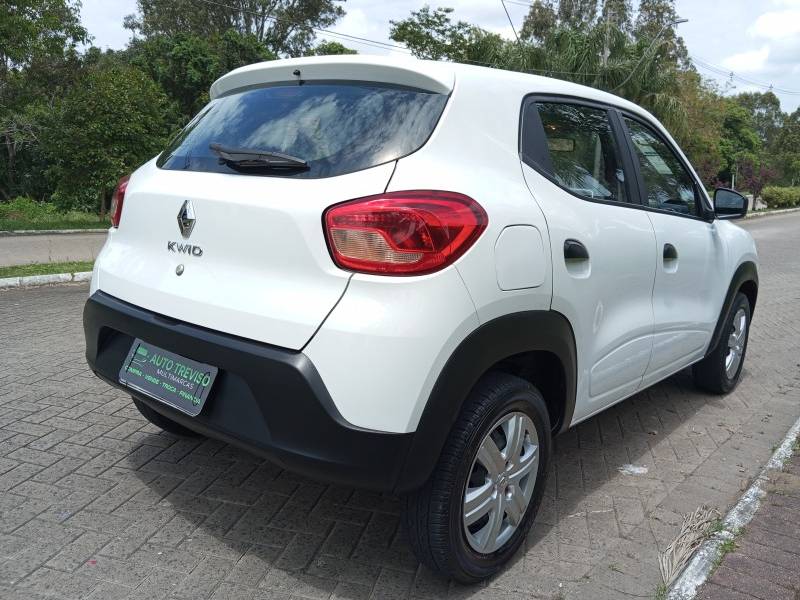 RENAULT - KWID - 2021/2022 - Branca - R$ 49.900,00
