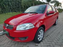 FIAT - SIENA - 2014/2015 - Vermelha - R$ 37.900,00