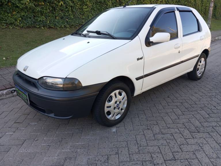 FIAT - PALIO - 1997/1997 - Branca - R$ 13.900,00