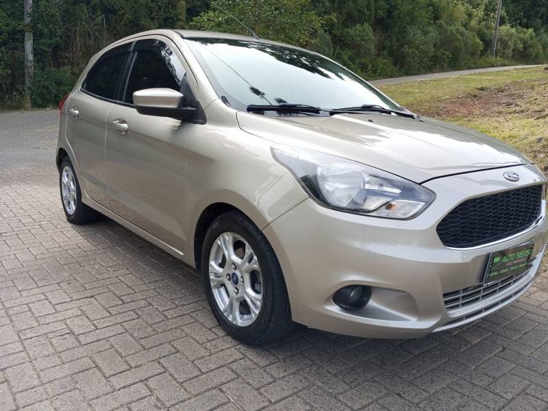 FORD - KA - 2015/2016 - Prata - R$ 40.900,00