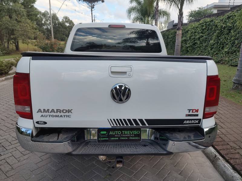 VOLKSWAGEN - AMAROK - 2012/2013 - Branca - R$ 110.000,00