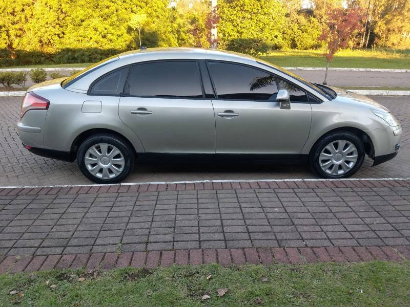 CITROËN - C4 - 2010/2010 - Cinza - R$ 26.900,00