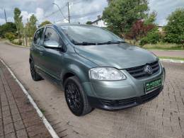 VOLKSWAGEN - FOX - 2009/2009 - Cinza - R$ 25.900,00