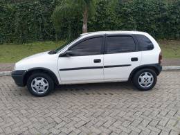 CHEVROLET - CORSA - 1996/1996 - Branca - R$ 12.900,00