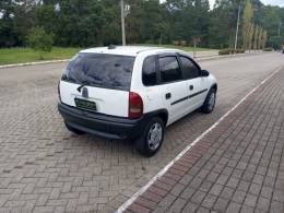 CHEVROLET - CORSA - 1996/1996 - Branca - R$ 12.900,00